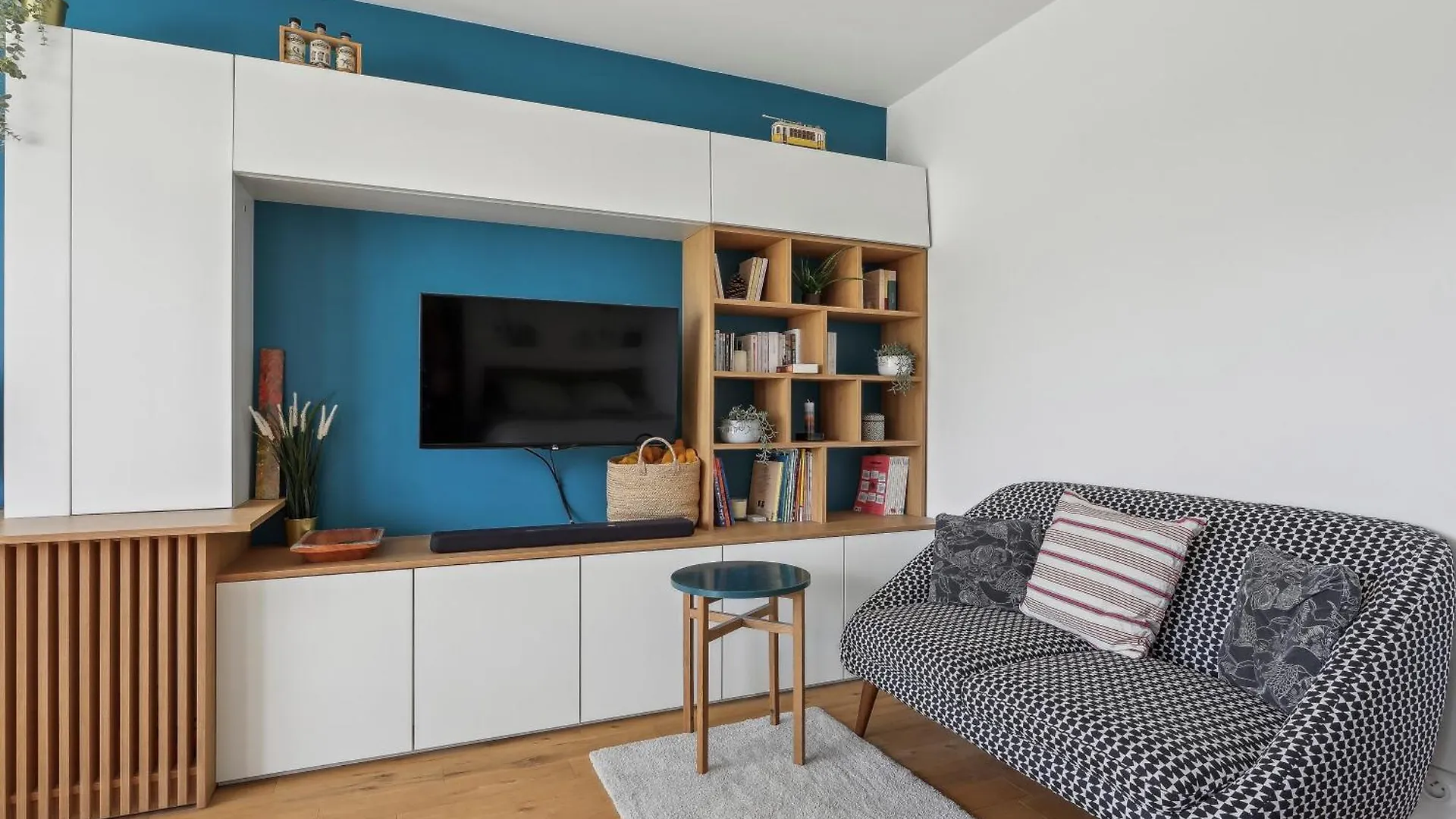 Parisien Minimaliste Et Design By Weekome Apartment