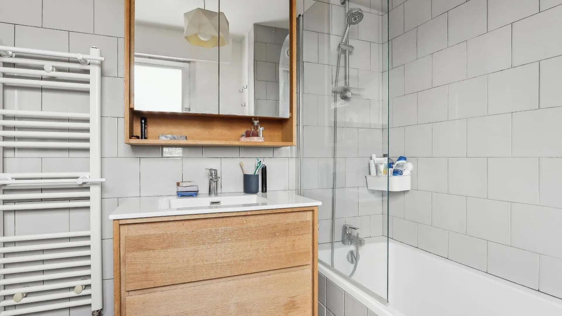 Apartman Parisien Minimaliste Et Design By Weekome *